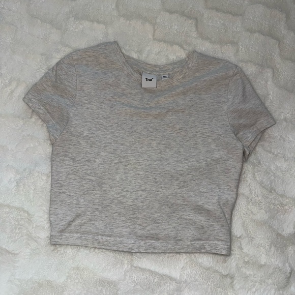Grey Aritzia Crop Top - Picture 1 of 4